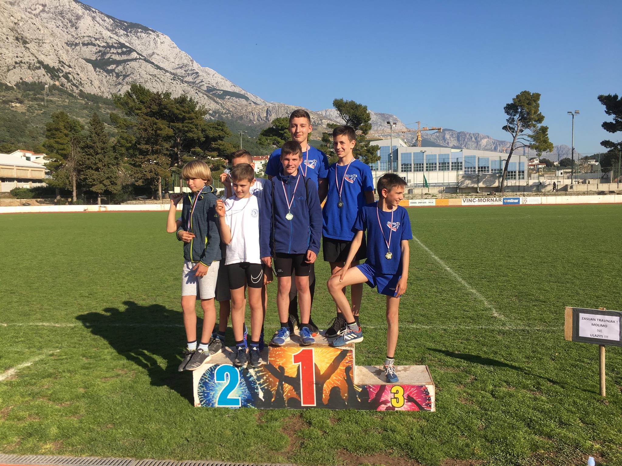 AŠK Zadar osvojio 19 medalja u Makarskoj na 2. kolu Dalmatinske lige