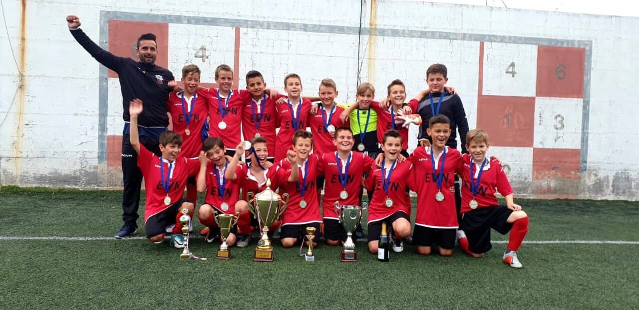 Djeca NK Arbanasi osvojila treća mjesta u Gospiću sa svoja dva godišta 2009., i 2011.