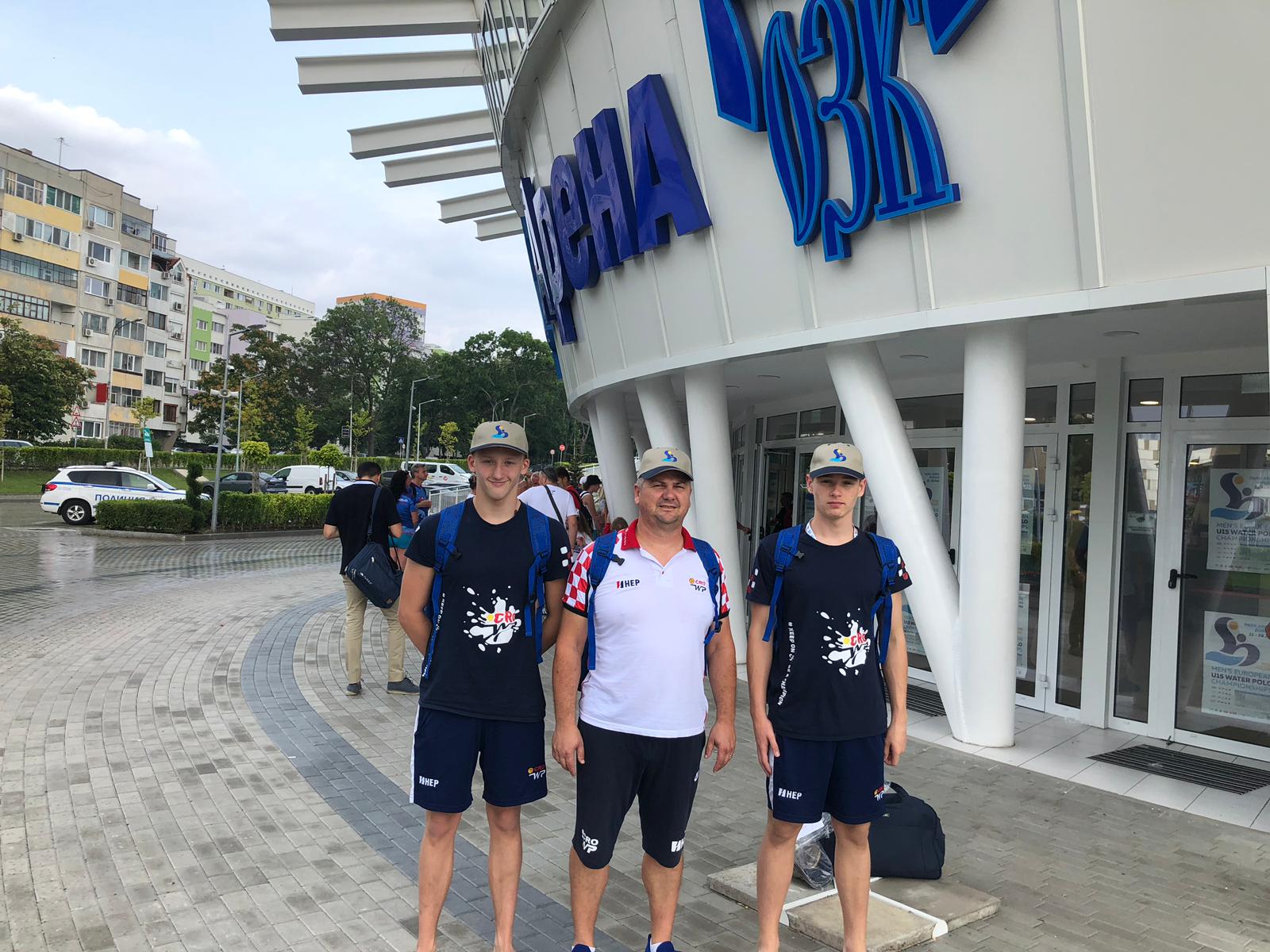 Hrvatska kadetska vaterpolska reprezentacija na zadarski pogon ide po polufinale EP u Burgasu