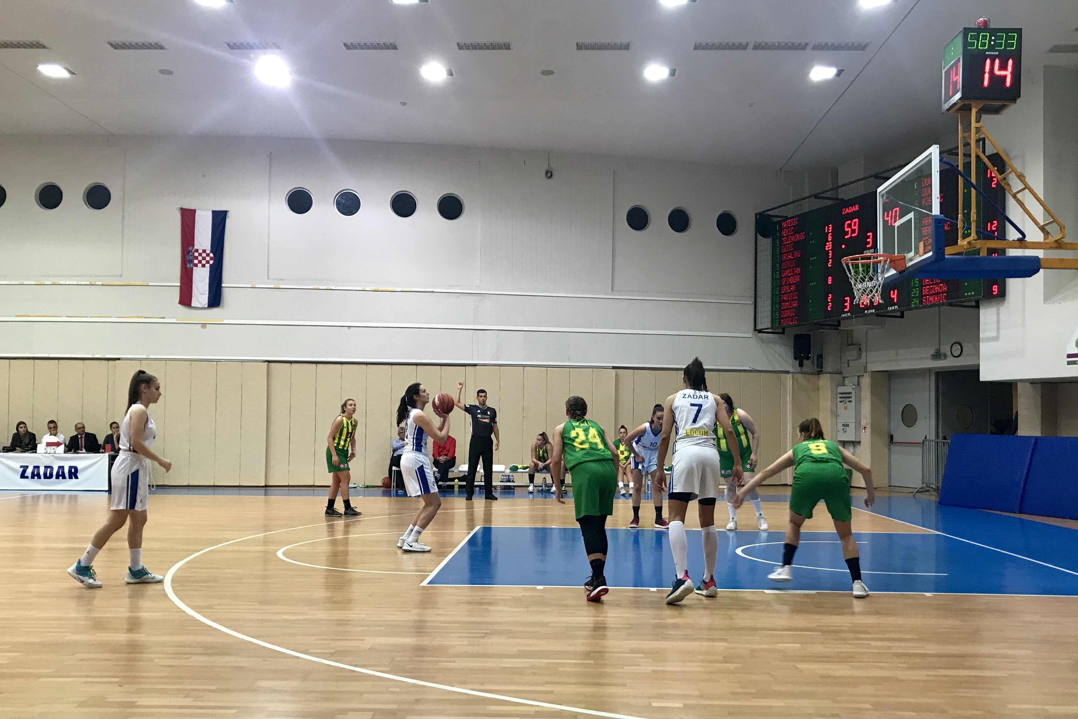 Zadranke za prvo ovosezonsko slavlje svladale Pulu! Zaigrala Marta Erslan, klub se poklonom zahvalio bivšoj kapetanici Lari Nikpalj Vukorepa!