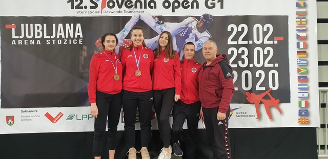 Taekwondo klub Zadar: Zlato Ariane Oreč i bronca Marte Župan na 12. Slovenia Openu
