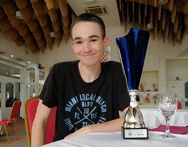 Šahovski klub Casper: Matej Levačić juniorski prvak Hrvatske, Mario Ljubičić treći