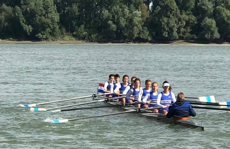 Veslačice Jadrana uspješno svladale Dunav od Vukovara do Iloka