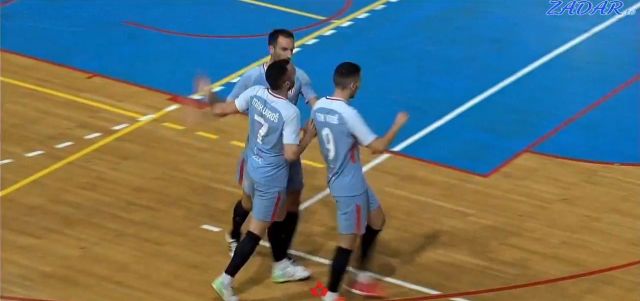 MNK Varoš Zara Dental Centar u derbiju kolu uvjerljivo porazila momčad Tina