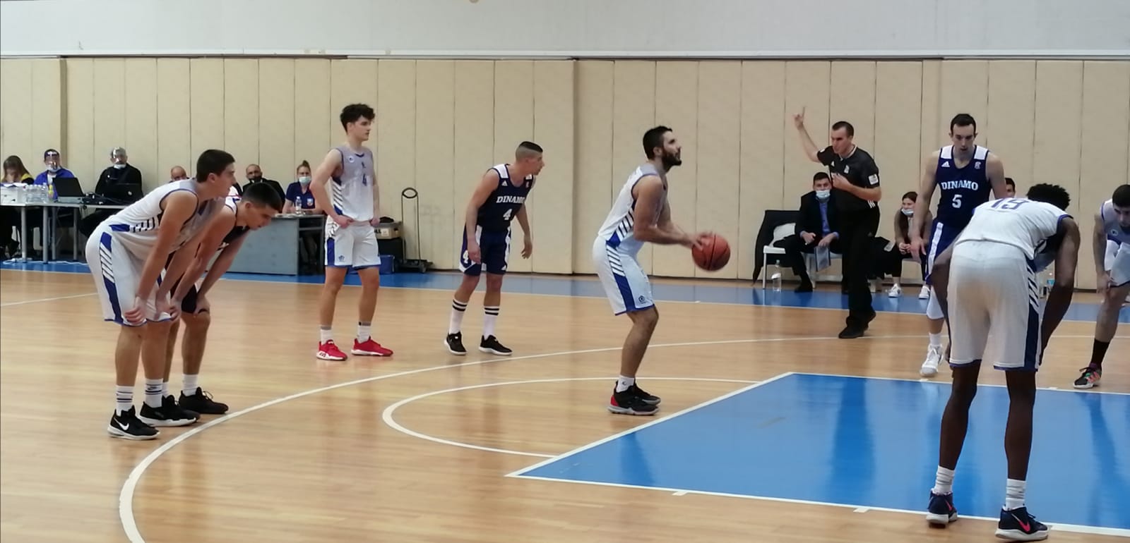 Dinamo kontrolirao utakmicu, Jazine promašile šut za produžetak