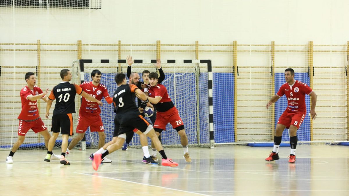 KREĆE NOVA SEZONA Rukometaši Zadra 1954 u gostima kod Rudara, rukometašice dočekuju Split