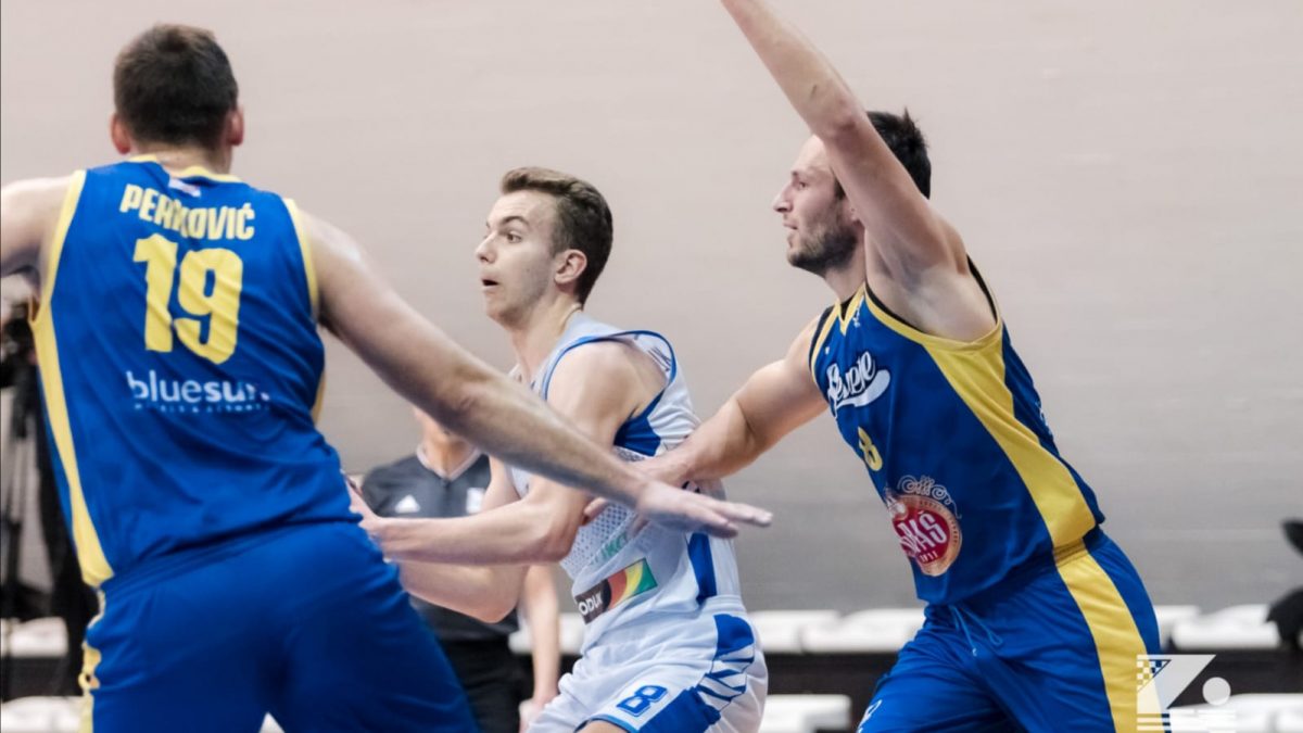 Jazine sa 16 trica otpuhale Sesvete