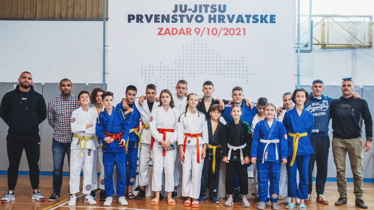 JU JITSU PRVENSTVO HRVATSKE Ju Jitsu klub Zadar ekipno drugi, osvojeno 7 zlatnih, 10 srebrnih i 12 brončanih medalja