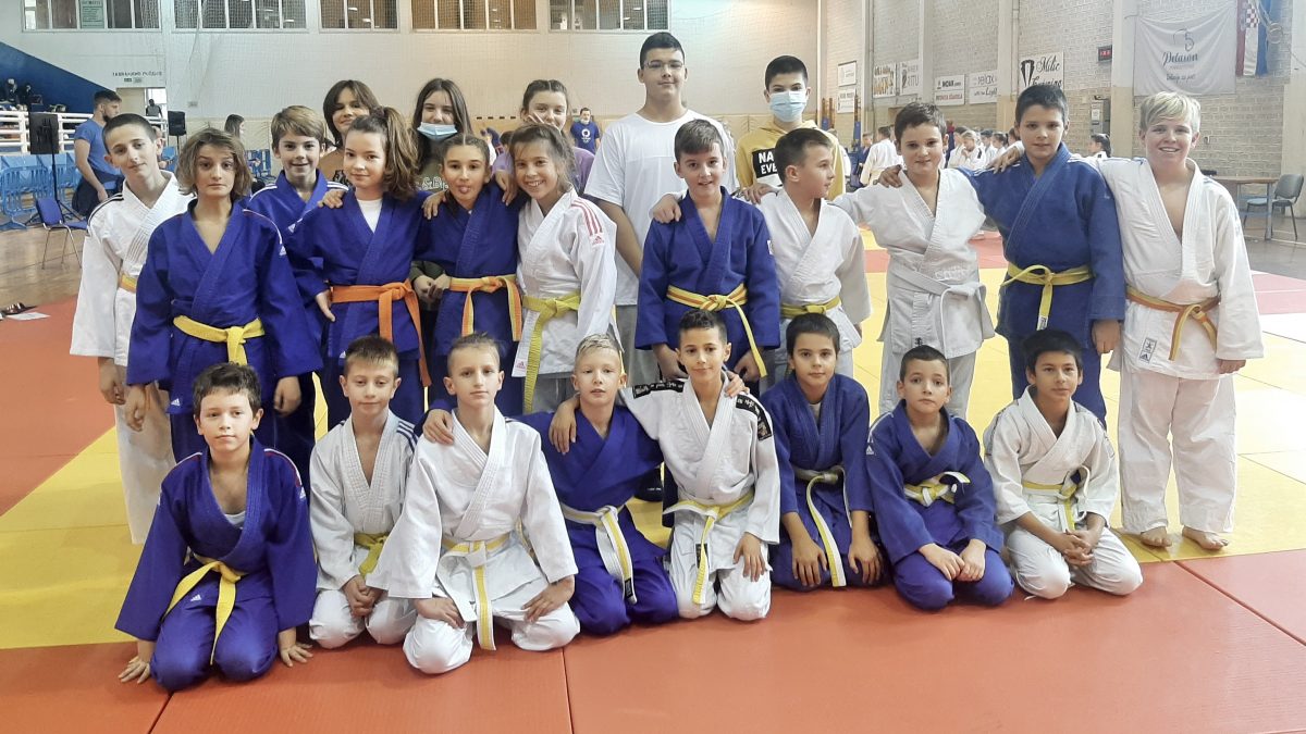 DALMATINSKI SUPER KUP U SOLINU Judo klub Zadar kući se vratio s tri zlatne, tri srebrne i pet brončanih medalja