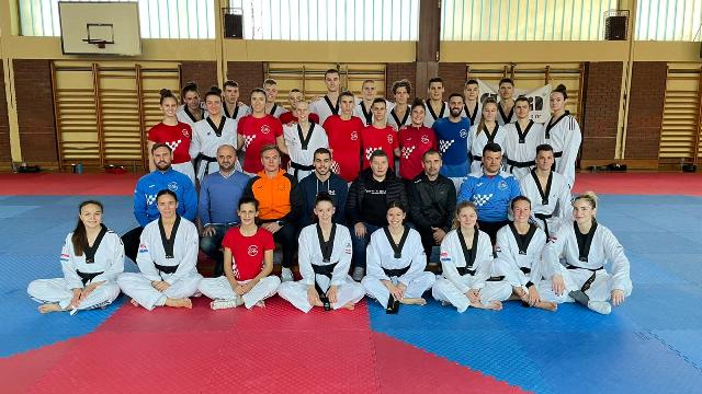 Ariana Oreč na okupljanju seniorske taekwondo reprezentacije Hrvatske