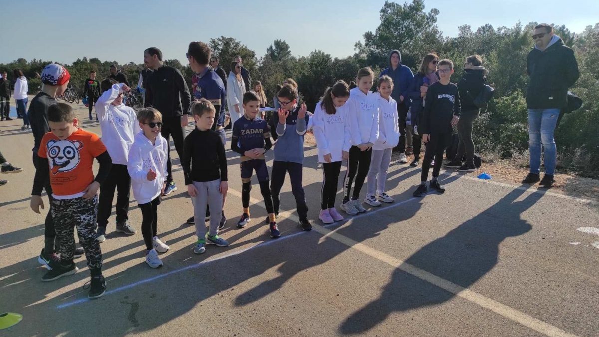 TRIATLON KLUB ZADAR Održano prvo kolo zimske duatlon lige