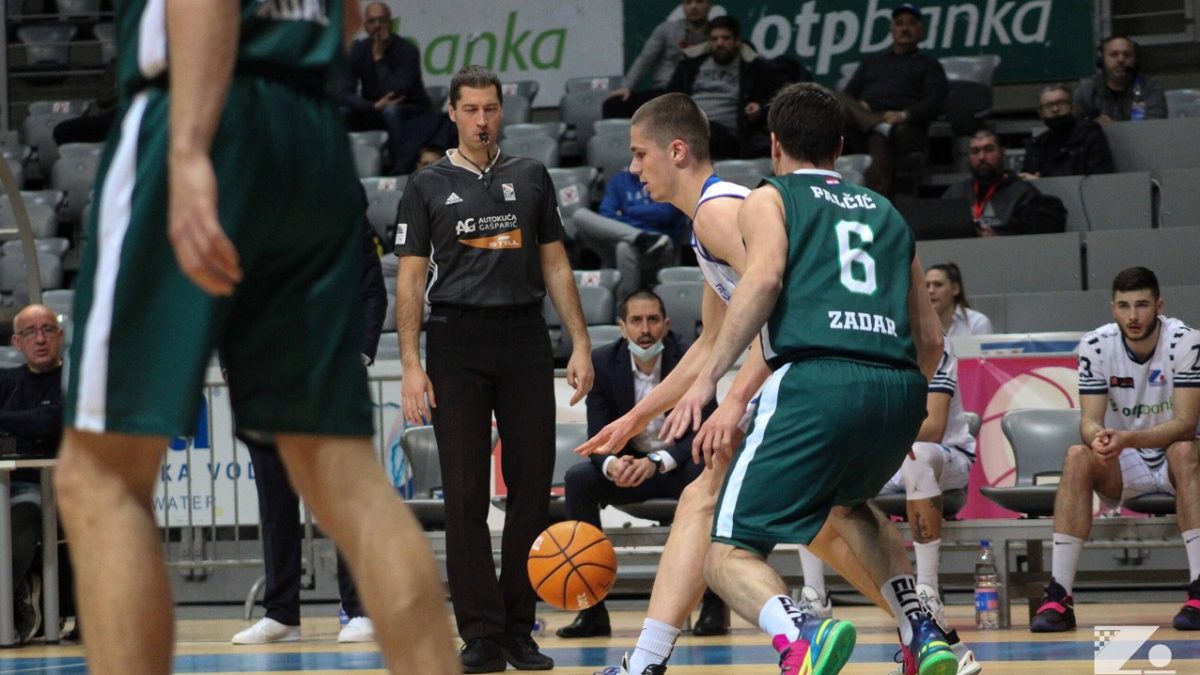 PLUS 54 Zadar uvjerljivo svladao desetkovanu Puntamiku