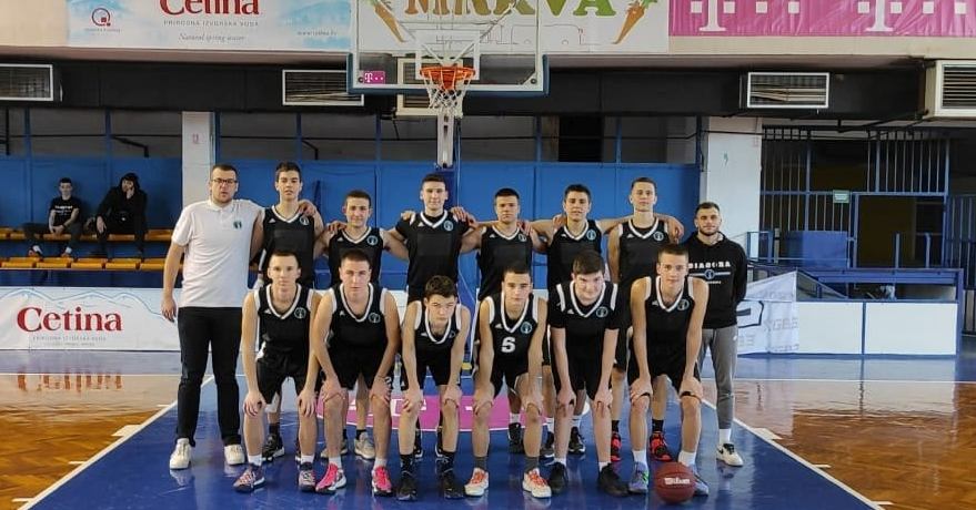 KADETI KK DIADORA Prva službena utakmica i prva pobjeda