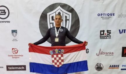 CHECKMAT ZADAR Tin Vuksan osvojio zlatnu medalju u Sarajevu