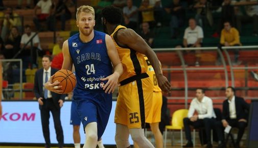 MOŽE I BEZ BOŽIĆA Zadar na Gripama pobijedio Split!