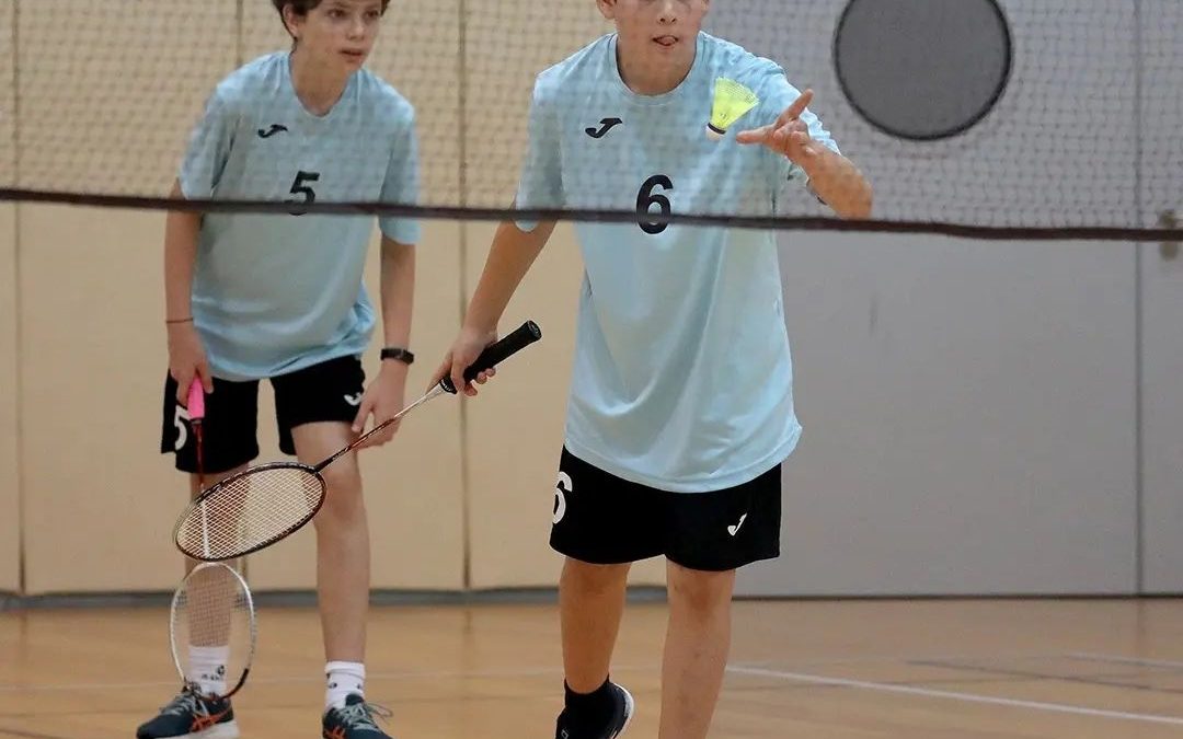 OSNOVNOŠKOLSKO BADMINTONSKO ŽUPANIJSKO PRVENSTVO najbolje djevojčice iz OŠ Zadarski otoci i dječaci iz OŠ Stanovi