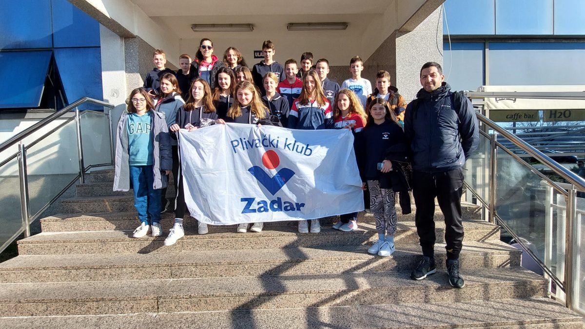PLIVAČKI KLUB ZADAR Pet individualnih i jedno štafetno odličje na Regionalnom prvenstvu!
