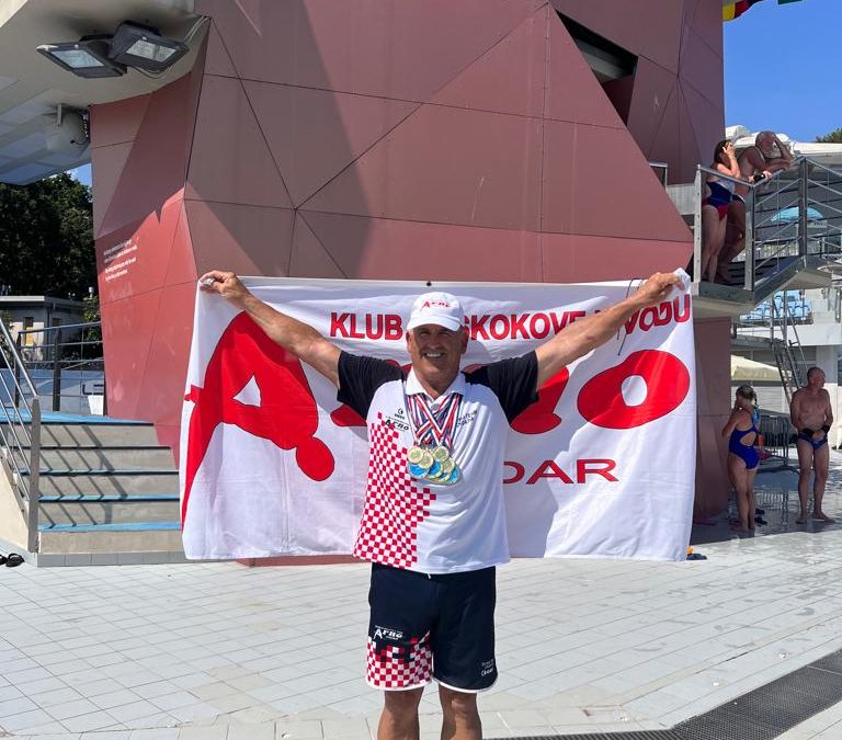 Osam zlata i dva srebra Arna Longina na Croatia Masters Championshipu i PH za veterane!