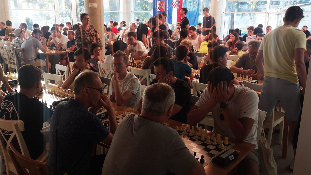 ZADAR CHESS FESTIVAL Kristijan Bajlo i Mario Ljubičić pola boda iza vodećih