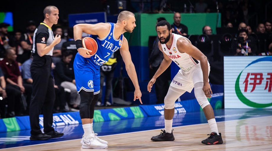 VELIKO PRIZNANJE Martin Vulić sudio na otvorenju SP-a, danas je djelitelj pravde u legendarnom Araneta Coliseumu