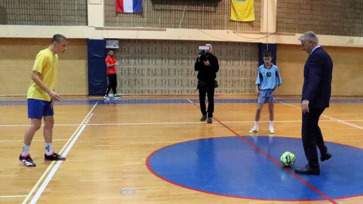 Svečanim otvaranjem započela još jedna sezona Futsal liga osnovnih škola Zadarske županije