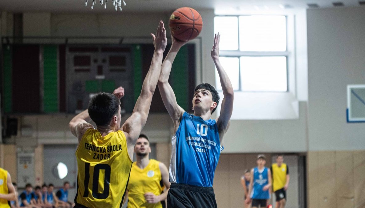 KOŠARKAŠKA LIGA SREDNJIH ŠKOLA Rezultati i strijelci prva tri kola