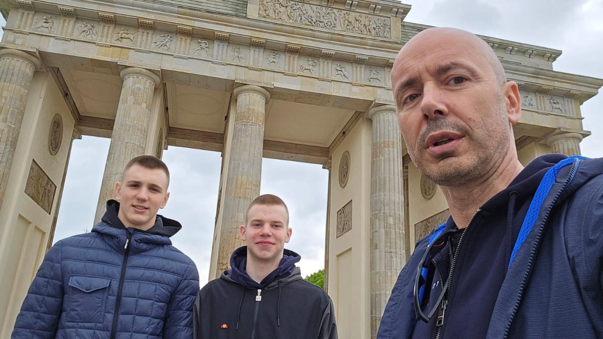 PLIVAČKI KLUB JADERA Niz osobnih rekorda na “Berlin Swim Openu”