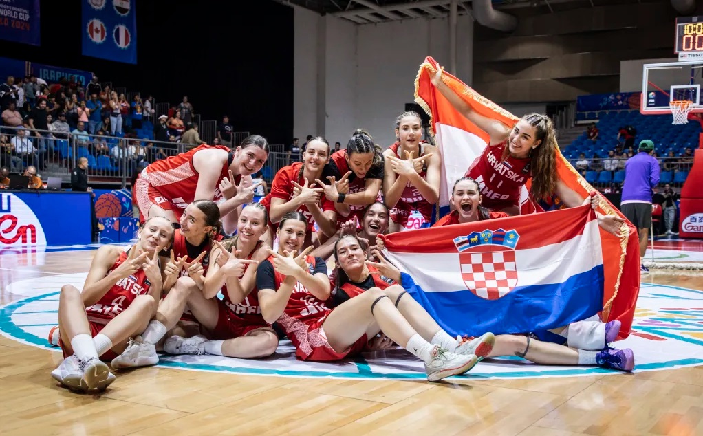 SP U-17 Olivia Vukoša zabila 21 poen uz 23 skoka, Hrvatska startala pobjedom