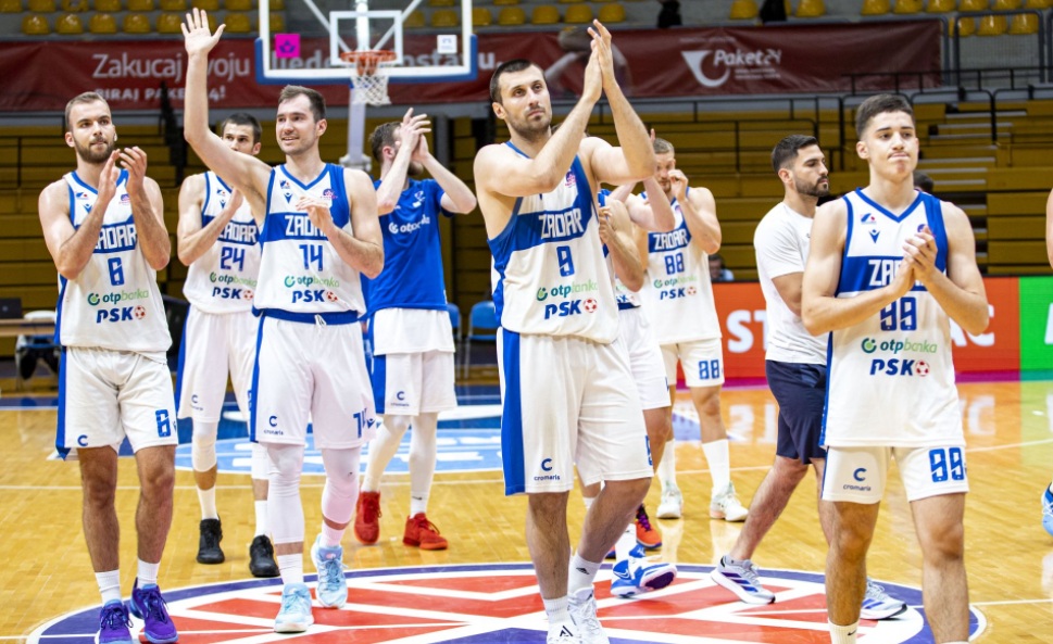ZADAR DVOKORAKOM DO FINALA Cibona pometena, čeka se Dinamo ili Split