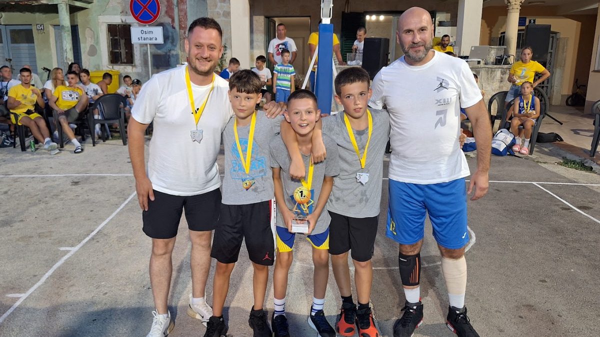 Fontana jr. pobjednik dječjeg turnir u basketu u Privlaci!