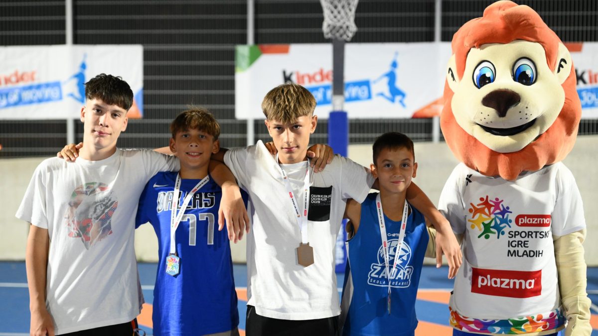 Zadarski Nepobjedivi brončani na Kinder joy turniru u uličnoj košarci!