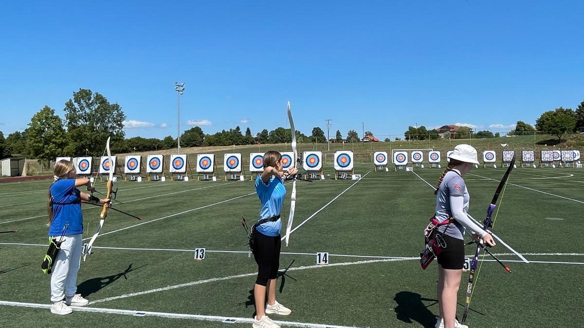 STRELIČARSKI KLUB ZADAR Četiri medalje u Sesvetama!