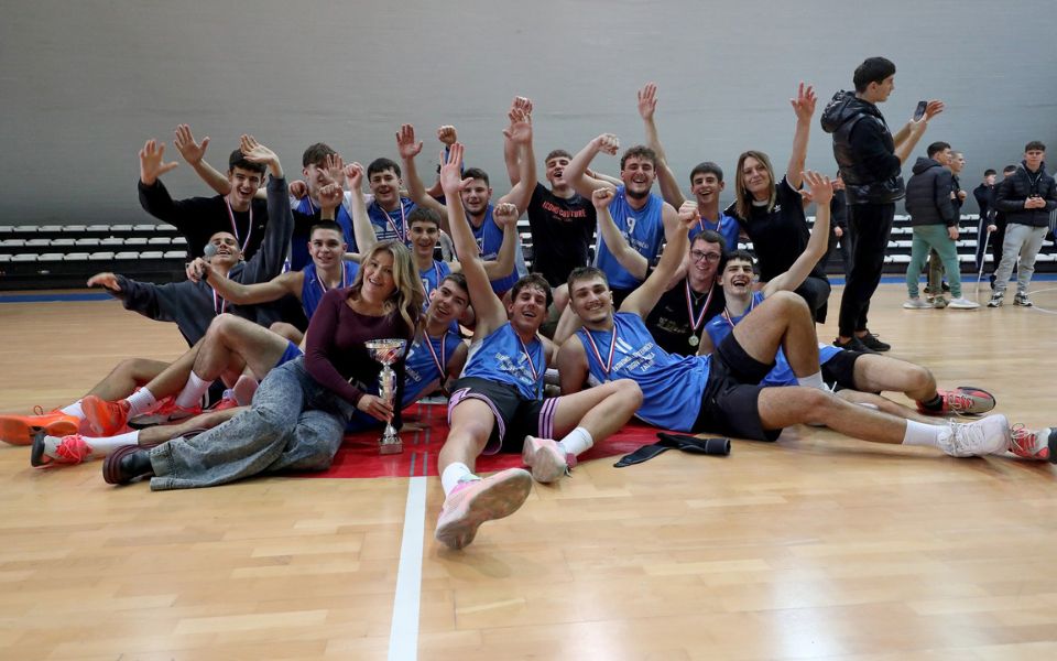 NOVI PRVACI Ekonomsko-birotehnička škola prekinula dominaciju “Nazora”