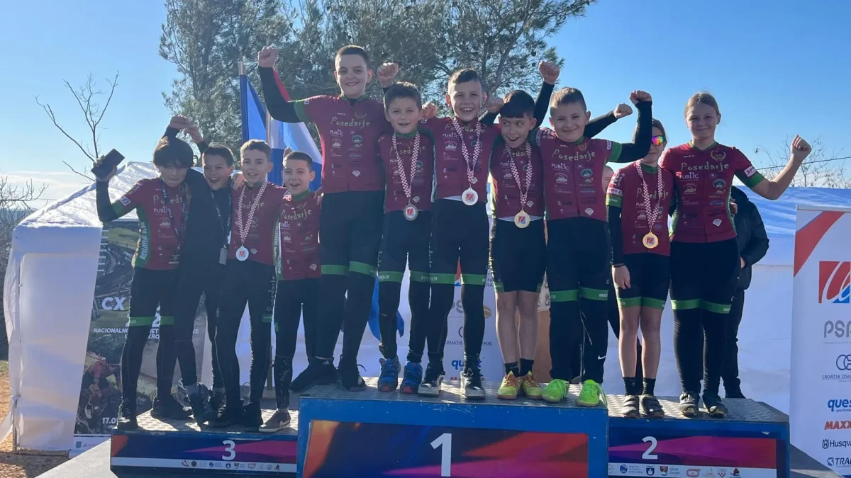 BICIKLISTIČKI KLUB POSEDARJE Tri zlata, tri srebra i četiri bronce na PH u ciklokrosu!