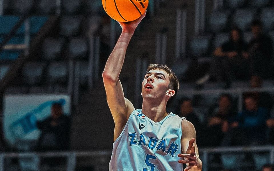 ZADAR LAKO PROTIV CEDEVITE Luka Bičić u seniorskom debiju isporučio 11 poena i 9 asistencija