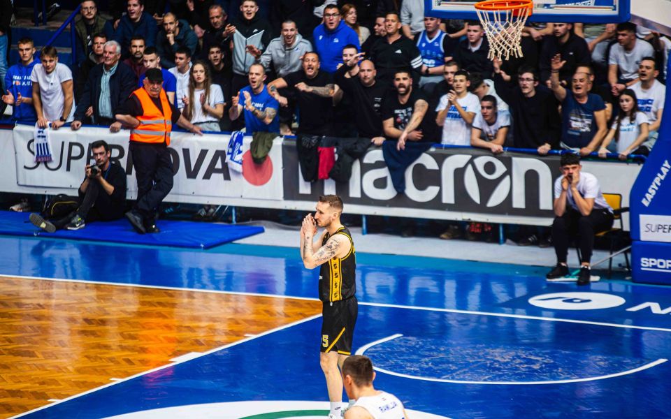 ABA LIGA KK Zadar kažnjen s 1.000 eura zbog vrijeđanja igrača KK Split s tribina