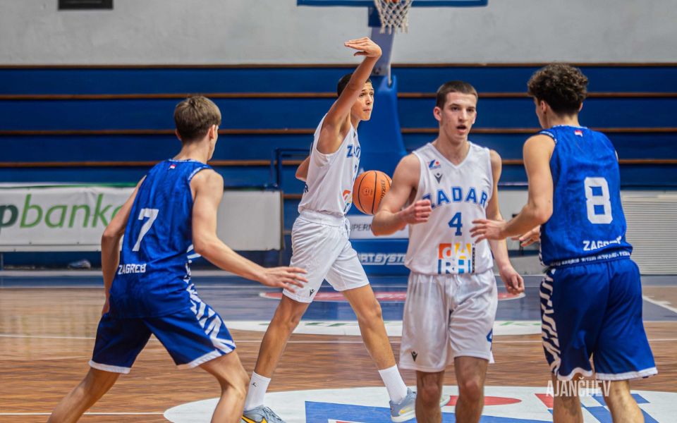 JEDINSTVENA KADETSKA LIGA Zadar bolji od Bosca, Luka Jerak 19+19, Bruno Baričević 18+7