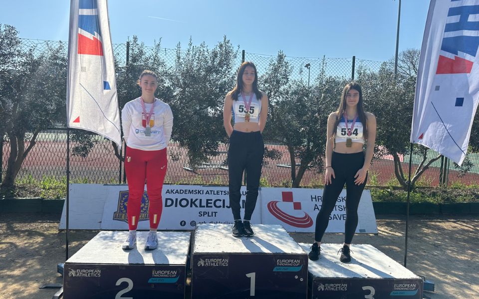 ASK ZADAR Luna Mandić juniorska prvakinja Hrvatske, Cvita Klarić brončana