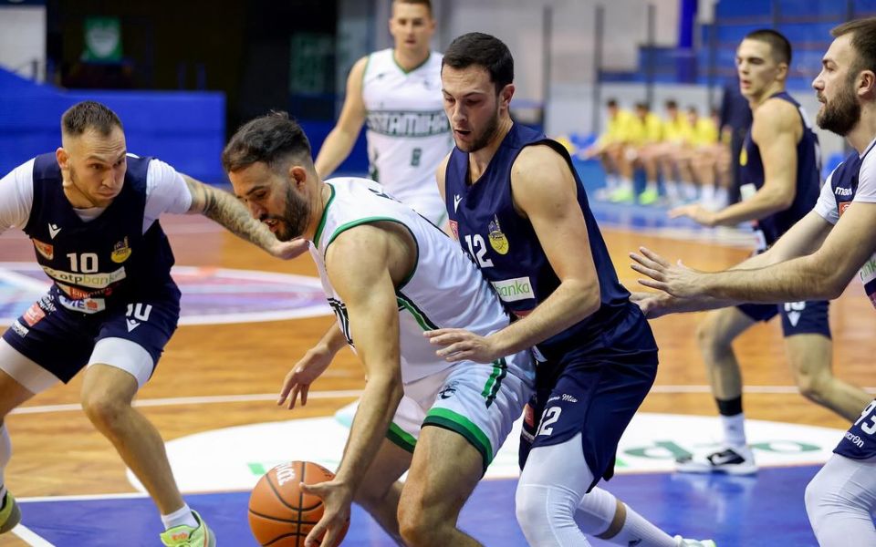 ODLIČNA UTAKMICA PUNTAMIČANA Momčad Jakova Vladovića u Jazinama pobijedila Zagreb