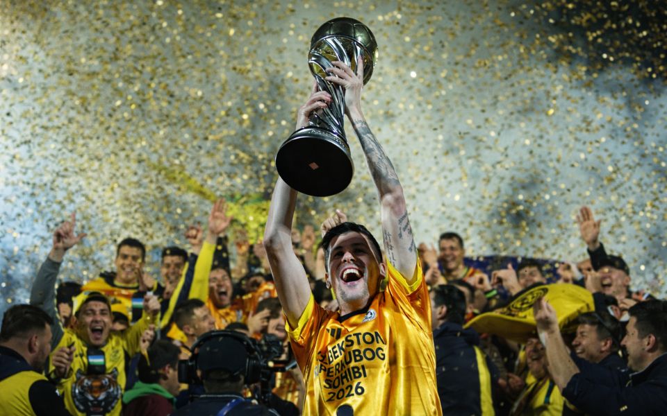 VENI, VIDI, VICI Stipe Perica prvi strijelac lige i već u četvrtom nastupu za Neftchi osvojio trofej