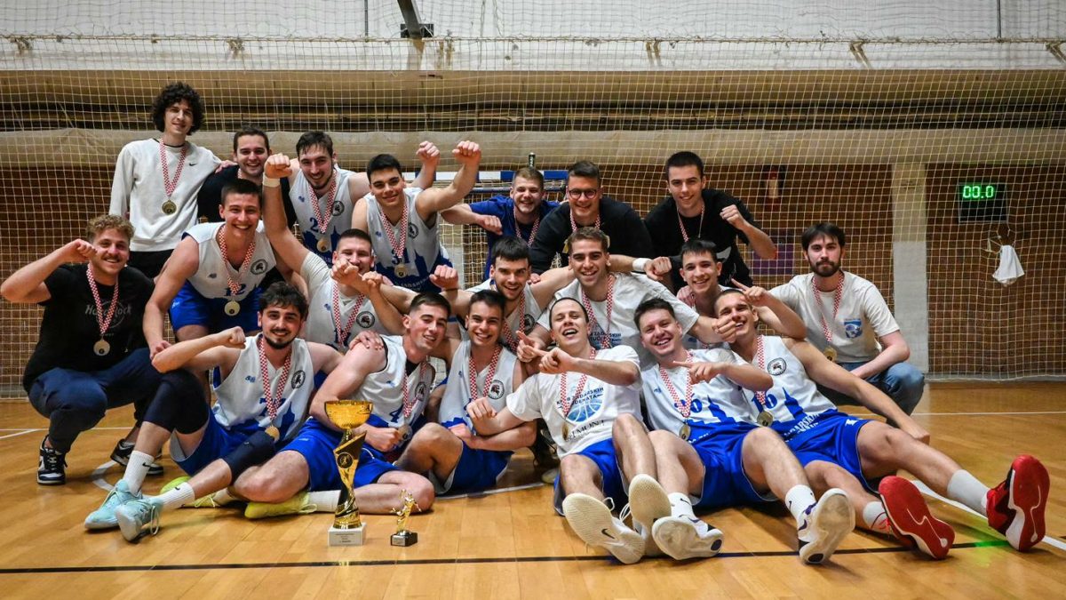 ZADARSKI INAT DONIO NASLOV Studenti pokorili CroHoops ligu!