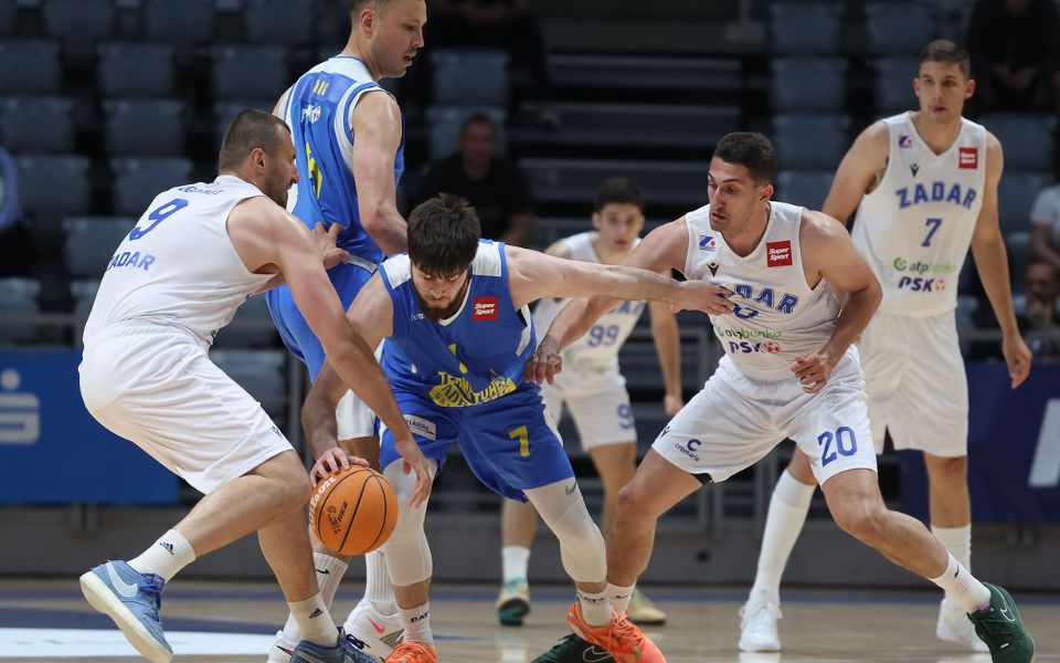 ZABOK PRIJETIO DO KRAJA Nova pobjeda Zadrane približila na korak do startne jedinice