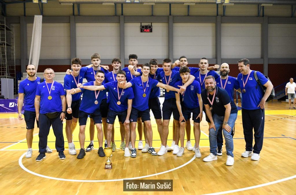 POBJEDA ZA KRAJ Juniori KK Zadar osvojili broncu na završnom turniru PH