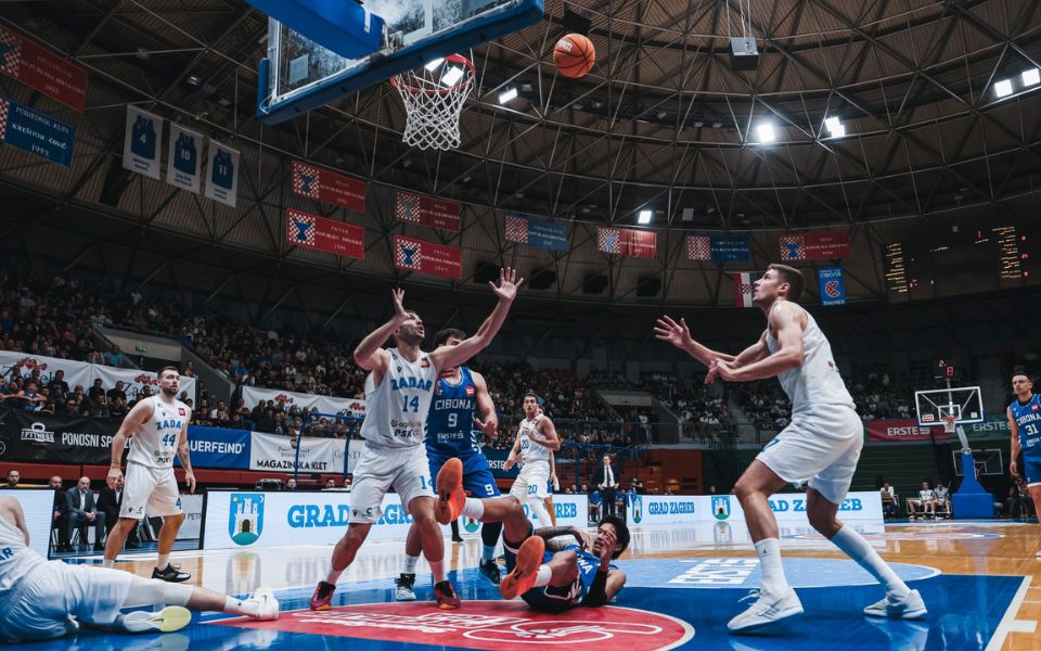 ZADAR NA KORAK DO TITULE Cibona u trećoj utakmici u Zagrebu otpuhana s +17
