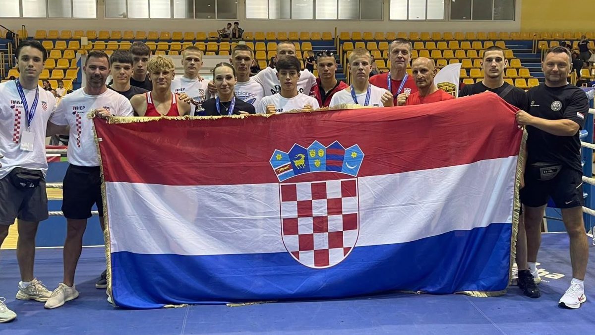 BOKSAČKI KLUB VIR Srebro Mateja Blaževića na turniru “Olimpijske nade”!