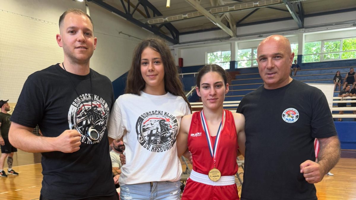 BOKSAČKI KLUB SVETI KRŠEVAN Prvakinje Hrvatske Vikorija Sijerić i Helena Marinović!