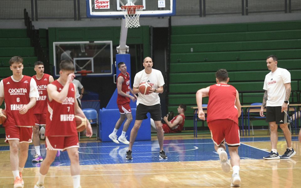 U-20 REPREZENTACIJA Pripreme za EP počela i četvorica Zadrana, pomoćni trener Toni Dijan