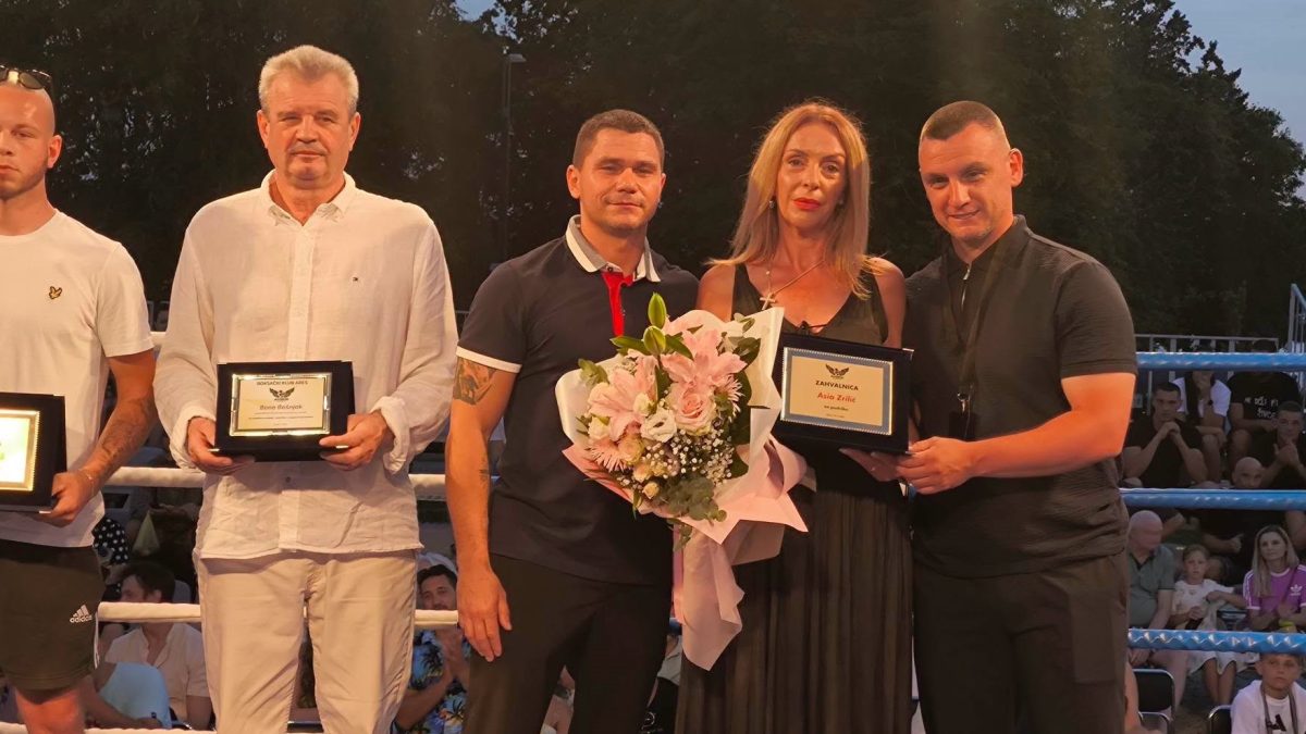 SPEKTAKL NA FORUMU Knežević osvojio titulu najboljeg boksača Memorijala Damira Zrilića