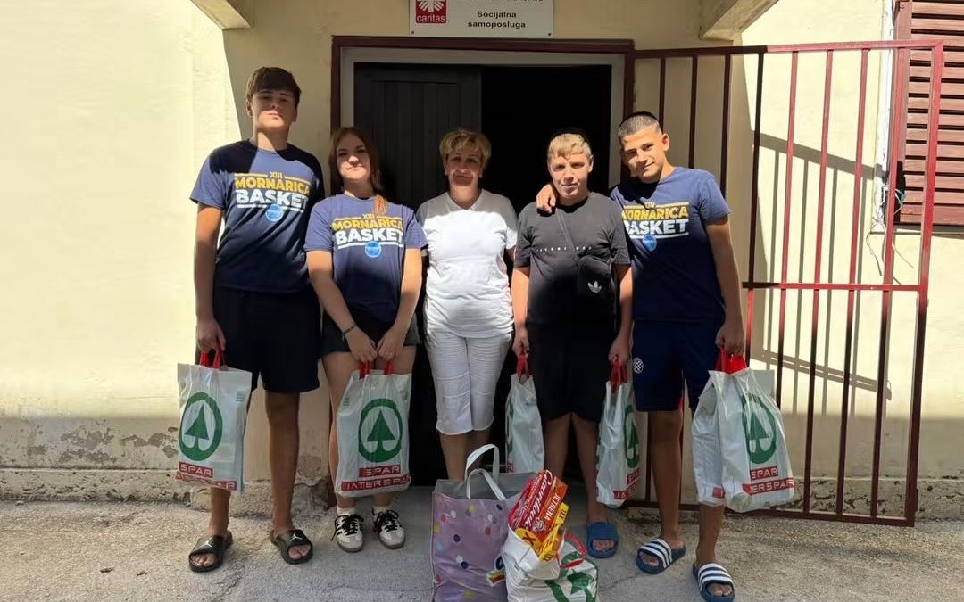 Sport, druženje i dobro srce, to je Mornarica!