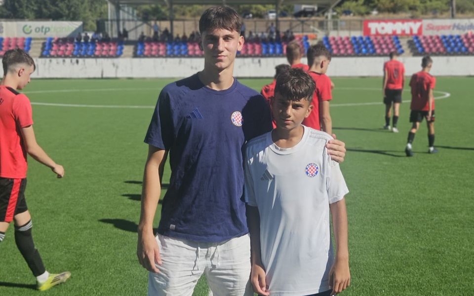ŠKOLA NOGOMETA NK ARBANASI Braća Toni i Luka Živković zajedno u HNK Hajduk Split